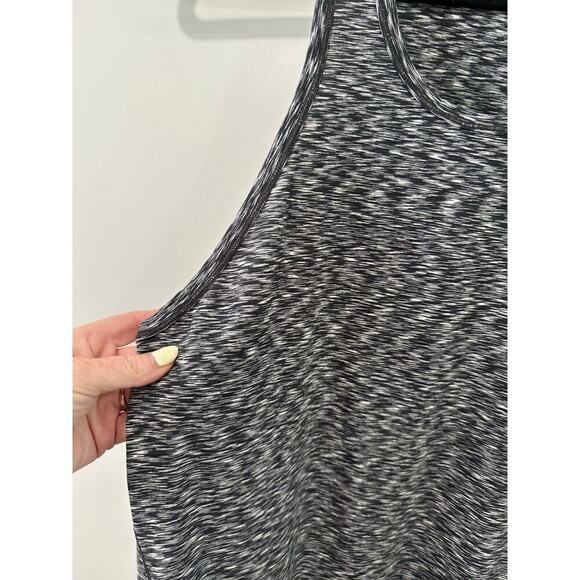 Lululemon Split Back Tank Top Size 8 - Picture 3 of 5